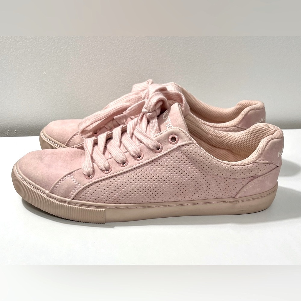 Nautica Sneakers